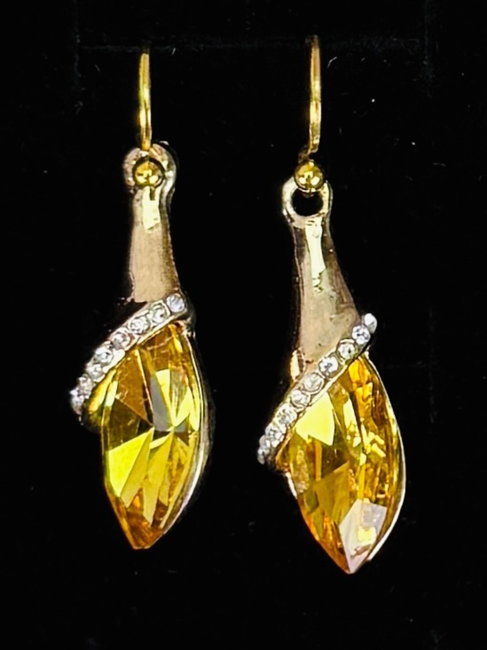 Dressy goldtone, clear and amber colored bling weighted pierced earrings